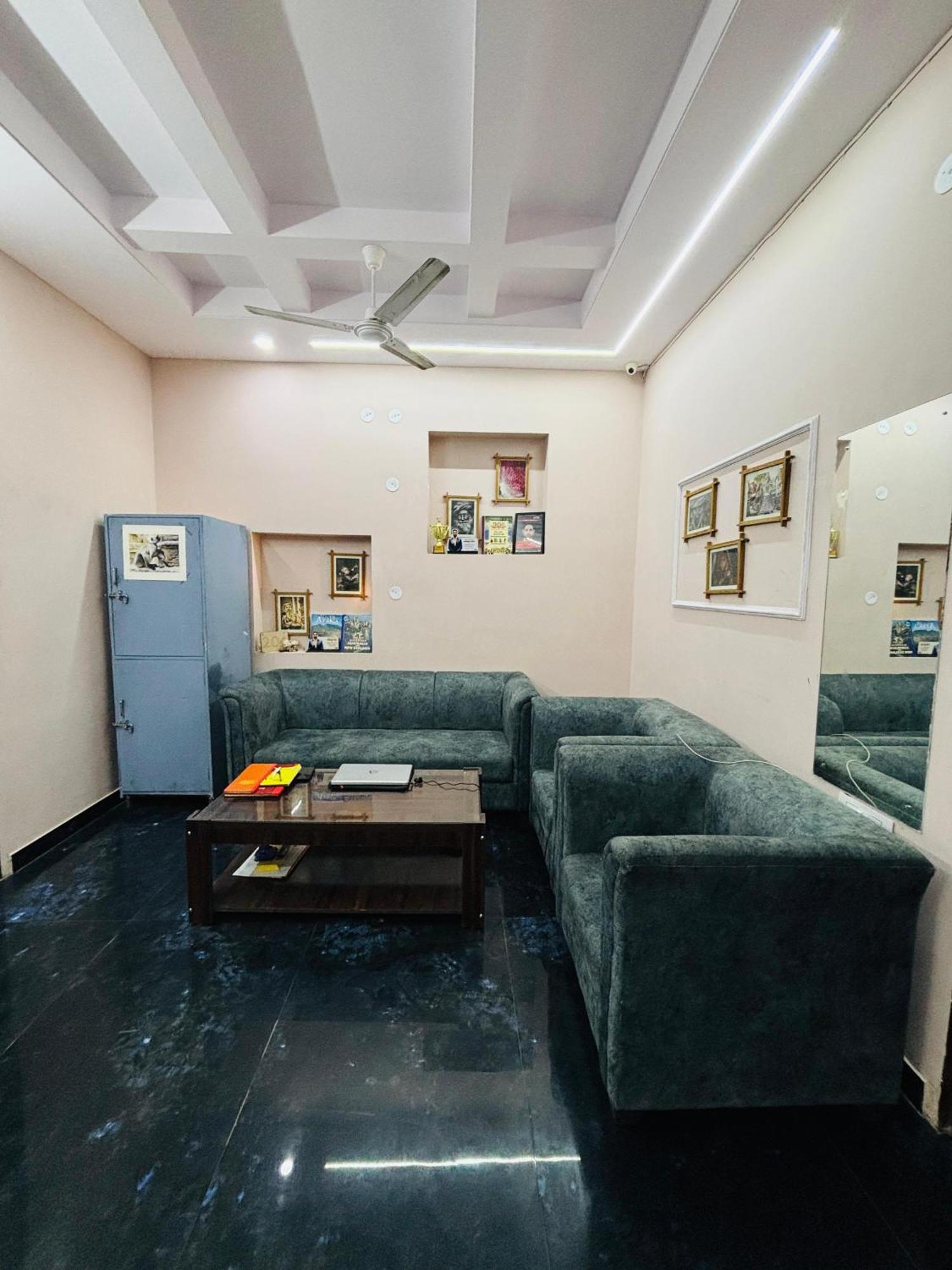 Glad Villa By Cozystays Jaipur Exterior photo